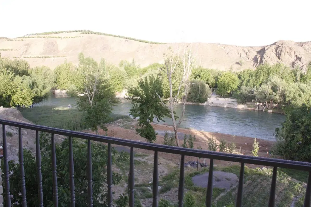 اجاره ویلا تک خوابه چهل ایوان در سامان