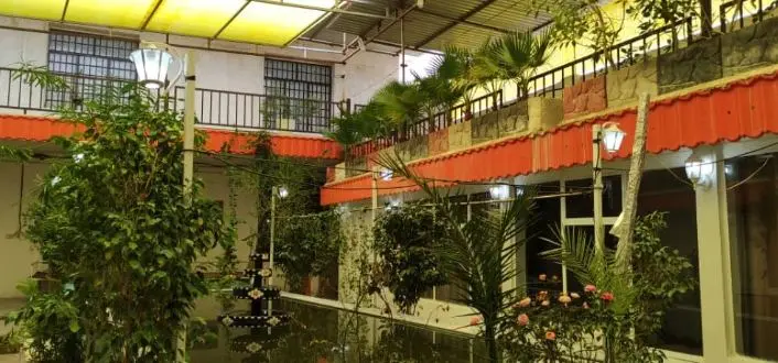 بومگردی سرای فایز واحد چهار خوابه